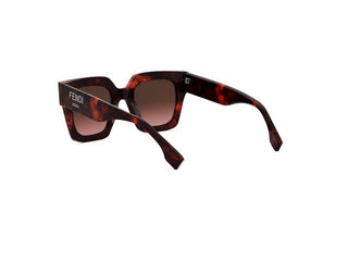 FENDI FE40101I women Havana Squared Sunglasses