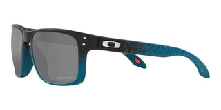 Oakley HOLBROOK OO 9102 men Blue Geometric Sunglasses