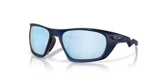 Oakley LATERALIS 0OO9431 men Blue Rectangle Sunglasses